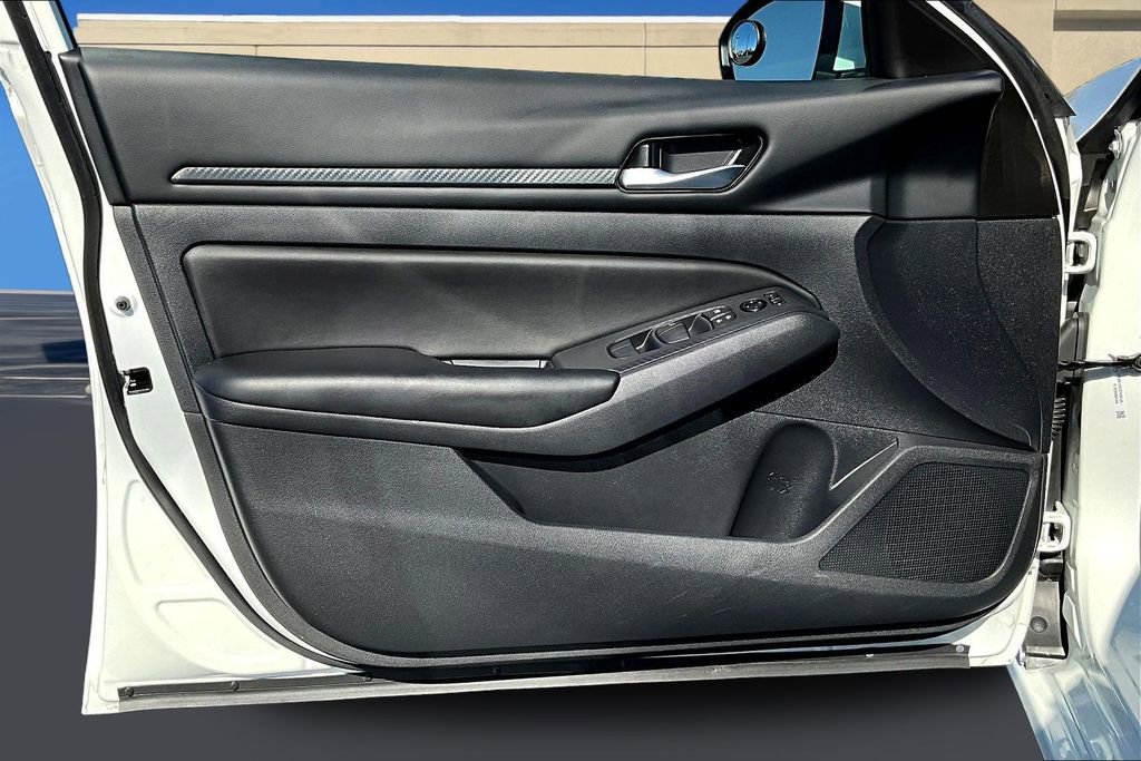 Used 2022 Nissan Altima 2.5 S image 22