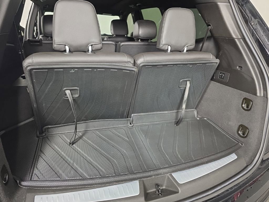 Used 2023 Cadillac XT6 Luxury FWD image 34