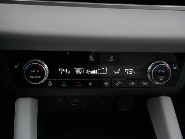 Used 2025 Mitsubishi Outlander SEL AWD/4WD image 22
