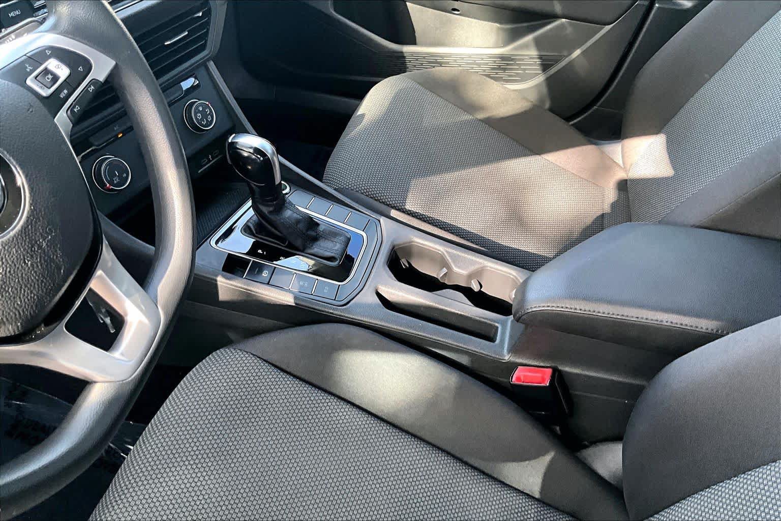 Used 2020 Volkswagen Jetta S FWD image 17