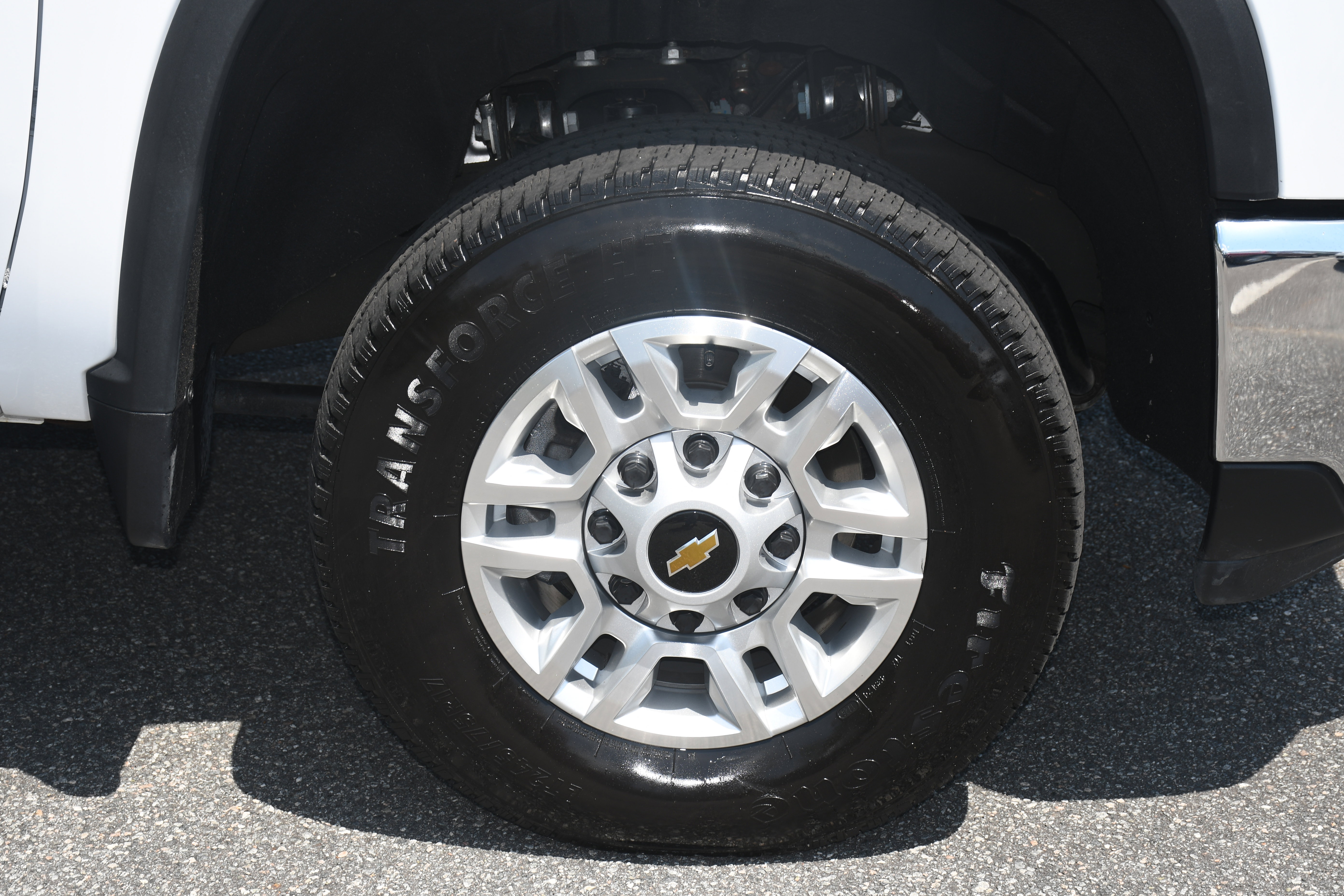 Used 2025 Chevrolet Silverado 2500 LT w/ Convenience Package AWD/4WD image 21