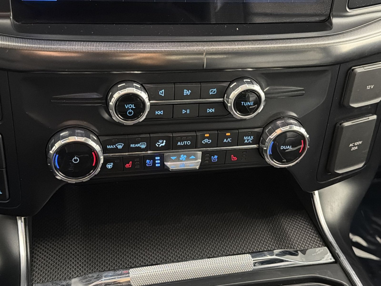 Used 2024 Ford F150 Raptor AWD/4WD image 21