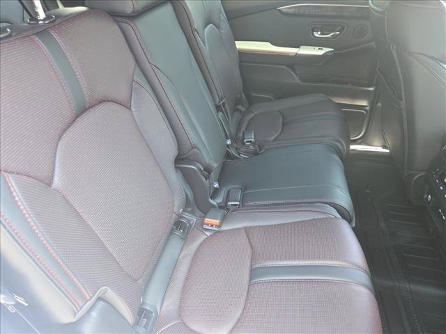 Used 2025 Honda Pilot Black Edition image 22