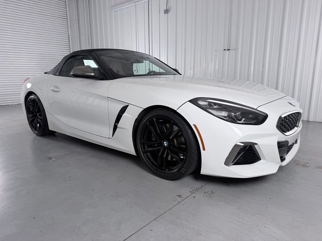 Used 2020 BMW Z4 M40i w/ Executive Package RWD image 4
