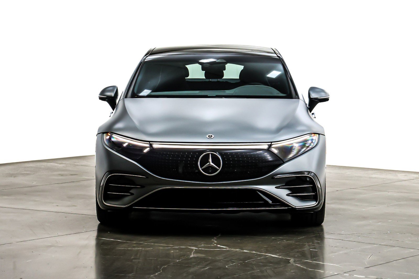 Used 2023 Mercedes-Benz EQS 580 4MATIC Sedan image 4