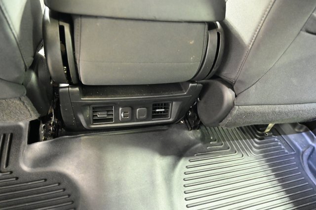 Used 2022 Chevrolet Silverado 2500 LT w/ Convenience Package image 25