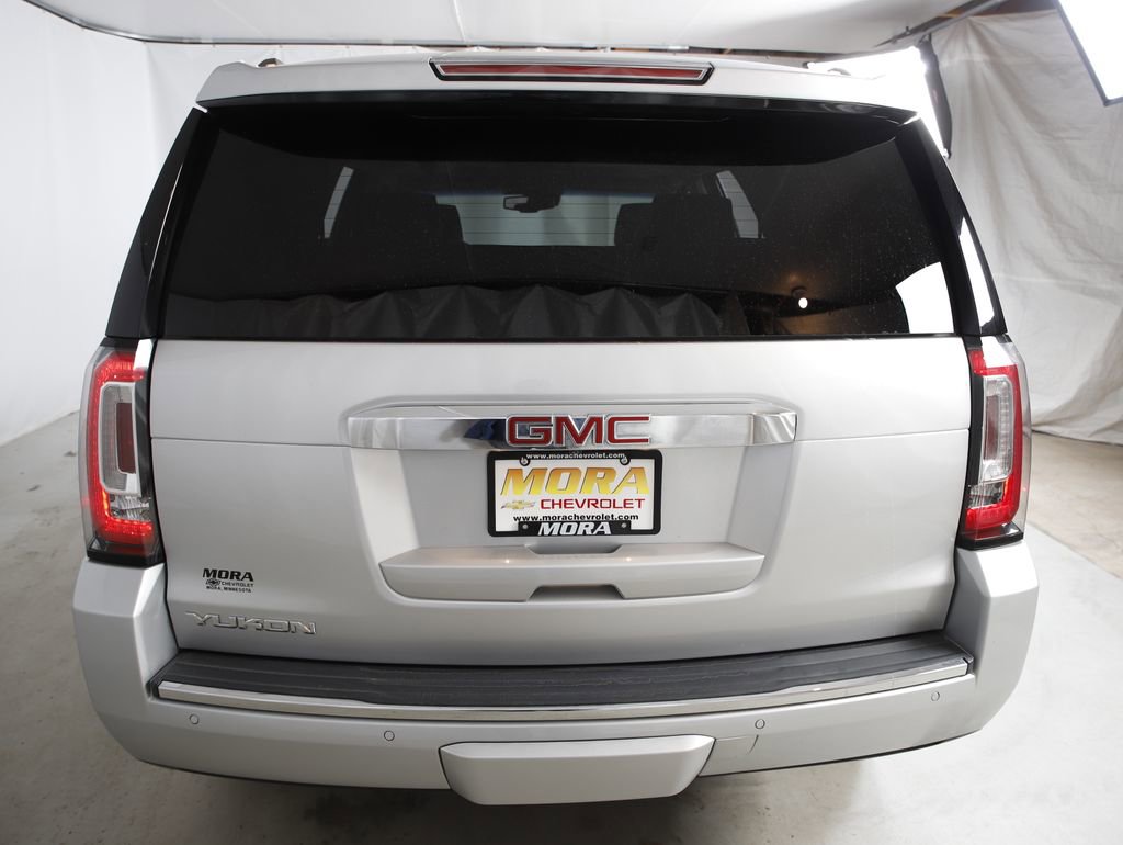 Used 2018 GMC Yukon Denali AWD/4WD image 4