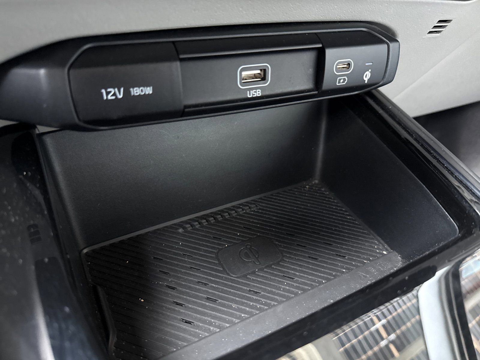 Certified 2023 Kia Niro Wind image 13