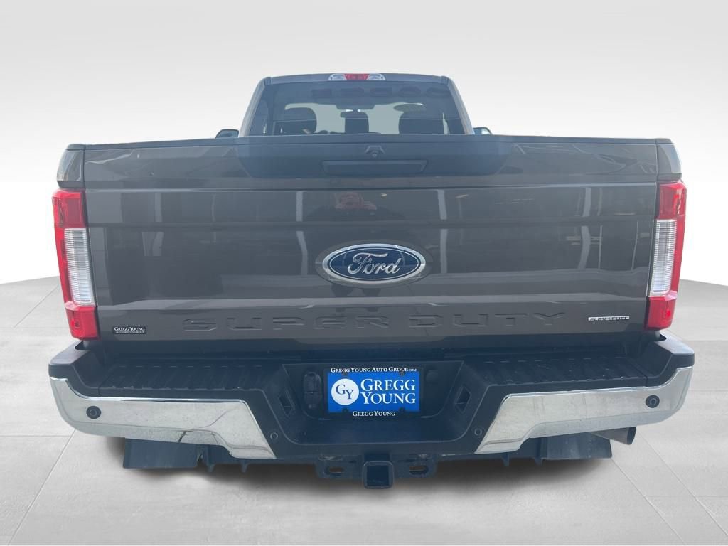 Used 2017 Ford F350 XLT image 11