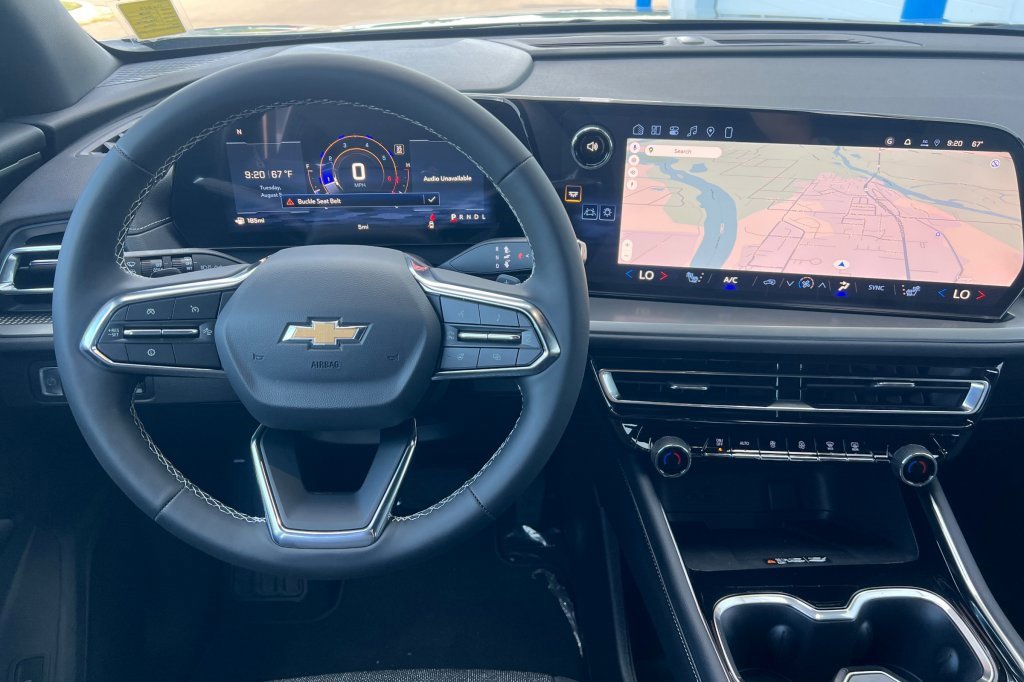 New 2026 Chevrolet Traverse LT w/ Driver Confidence Package image 11