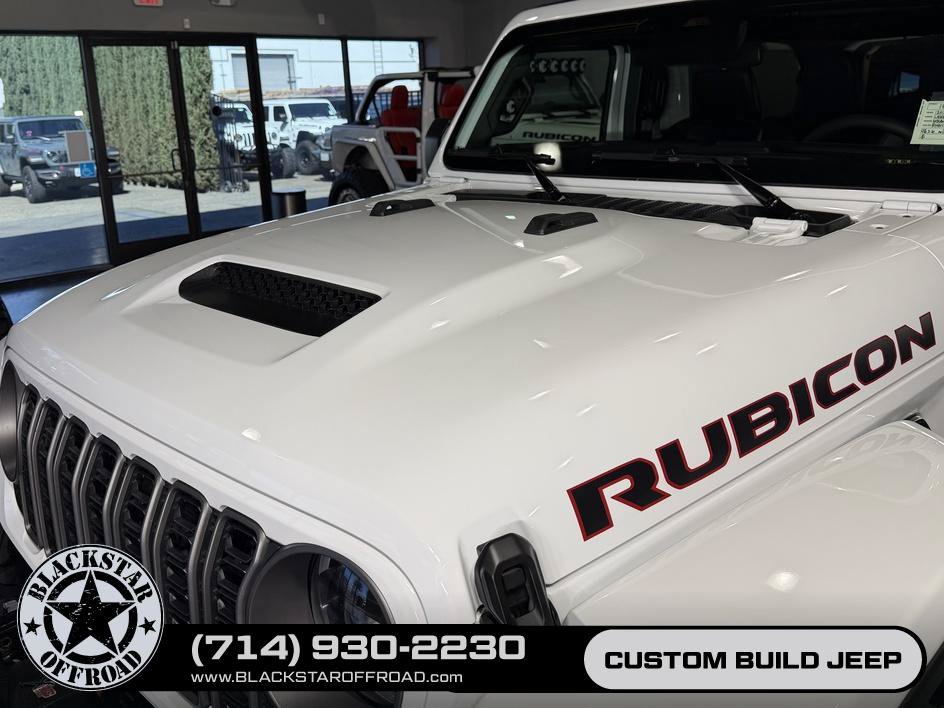 Used 2026 Jeep Wrangler Unlimited Rubicon AWD/4WD image 12