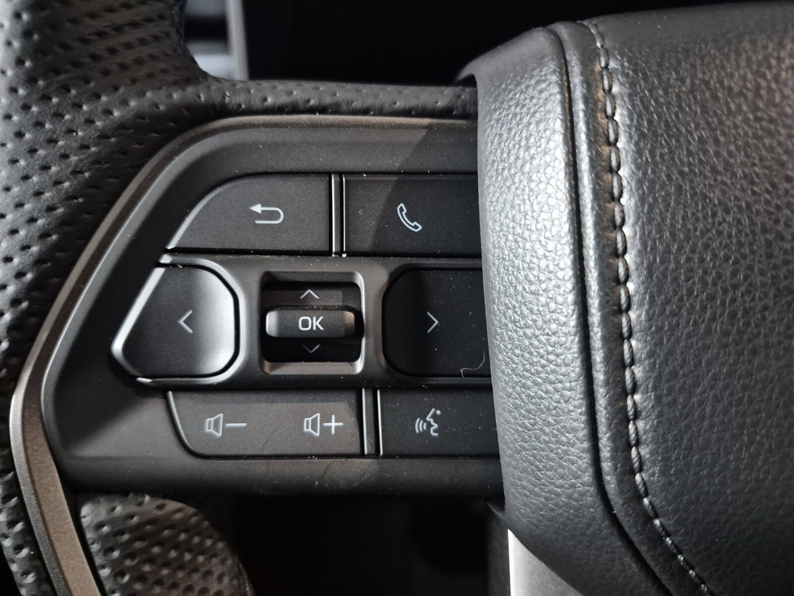 New 2026 Toyota Tundra Platinum image 25