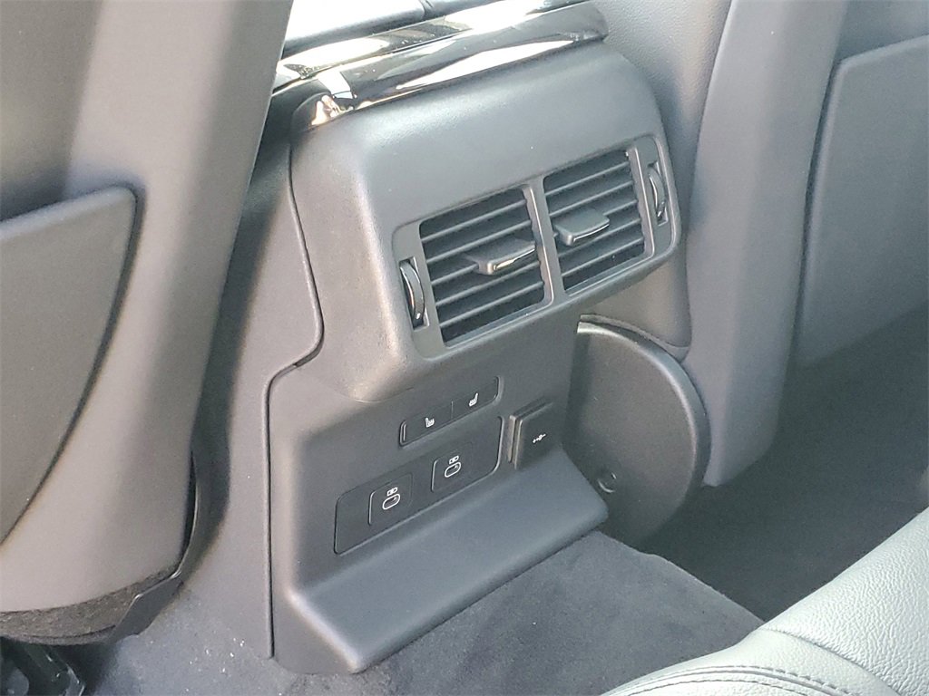 New 2026 Land Rover Range Rover Velar Dynamic SE image 30