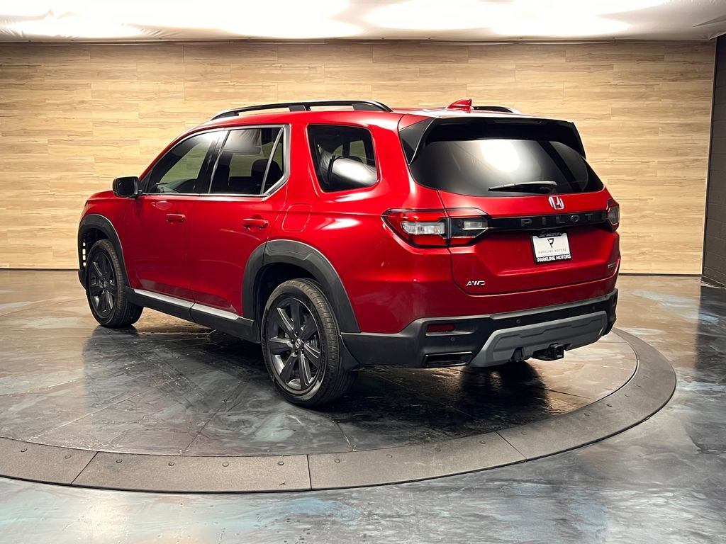 Used 2023 Honda Pilot Touring image 25