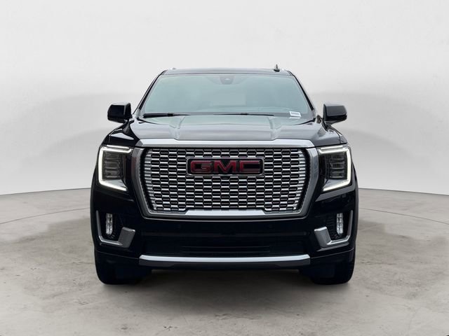 Used 2021 GMC Yukon Denali w/ Denali Premium Package image 8