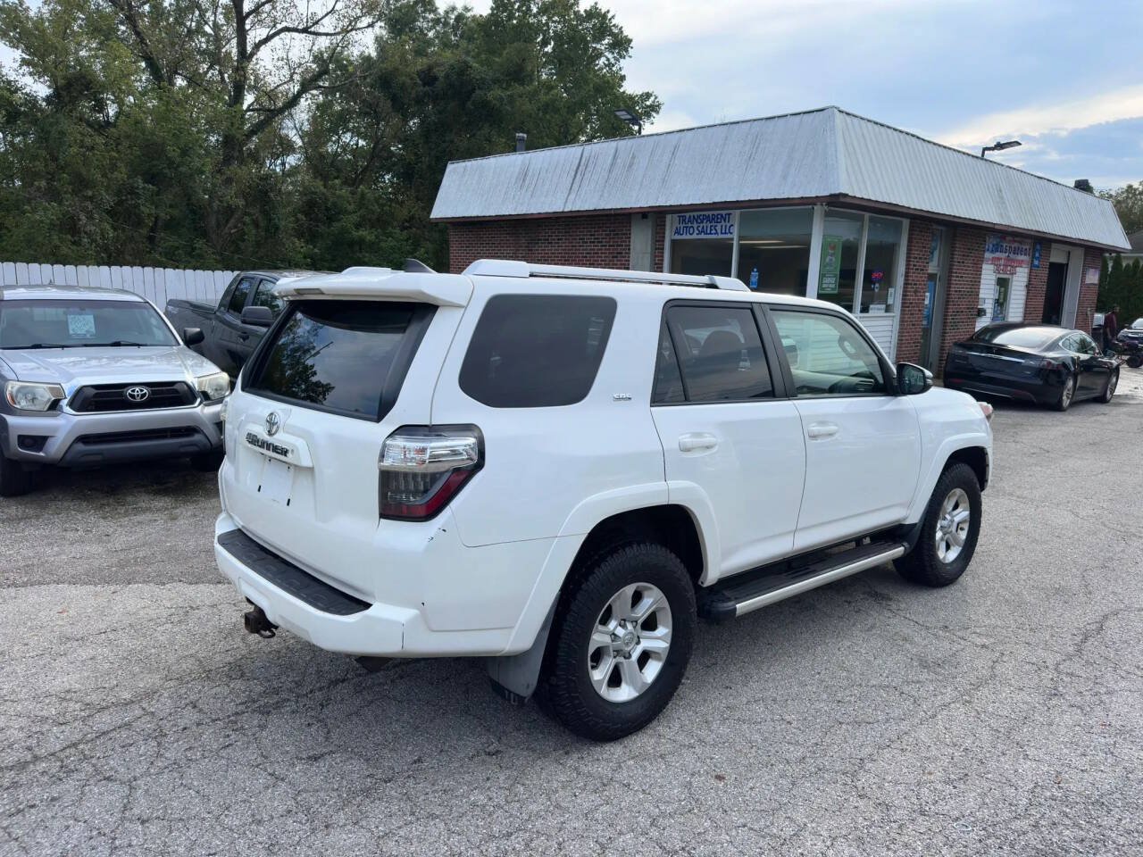 Used 2016 Toyota 4Runner SR5 Premium AWD/4WD image 6