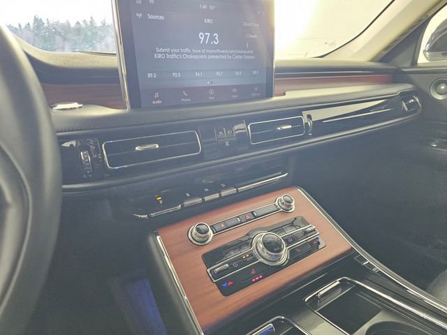 Used 2024 Lincoln Aviator Reserve image 29