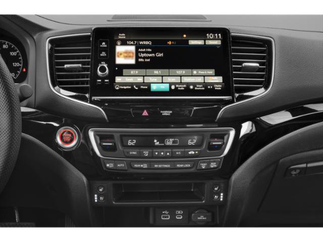 Used 2025 Honda Ridgeline Black Edition image 9