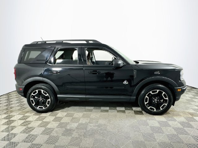 Used 2024 Ford Bronco Sport Outer Banks w/ Tech Package AWD/4WD image 2