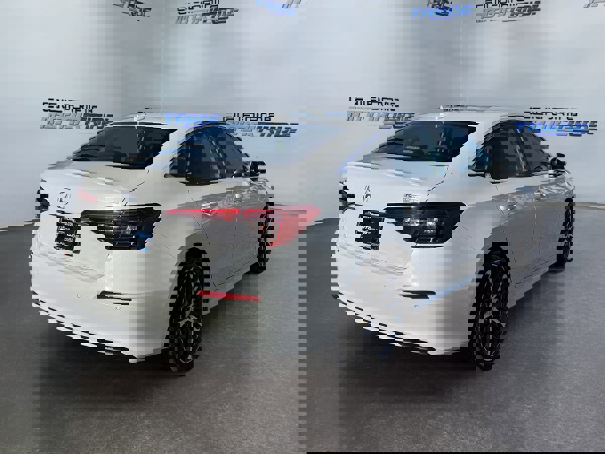 Used 2023 Honda Civic Touring image 5