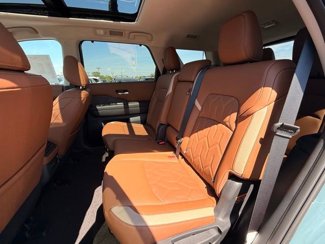 New 2026 Nissan Pathfinder Platinum w/ Cargo Package image 15