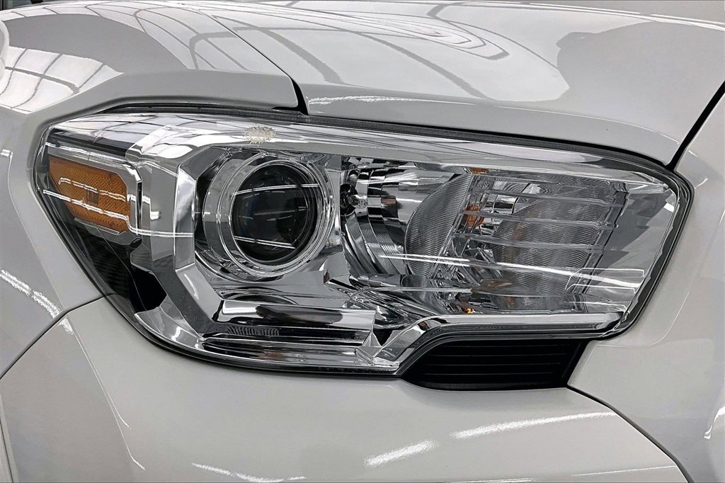 Used 2023 Toyota Tacoma SR5 image 30