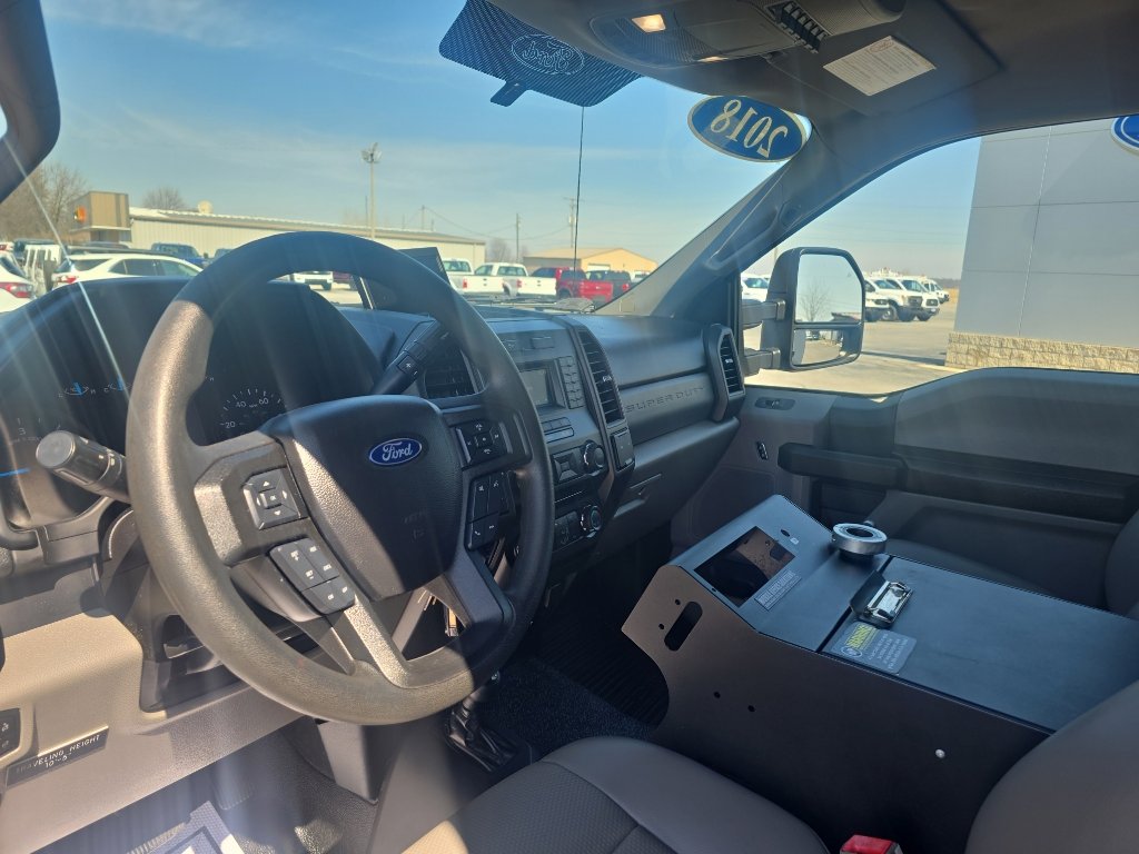 Used 2018 Ford F450 XL w/ Power Equipment Group image 27