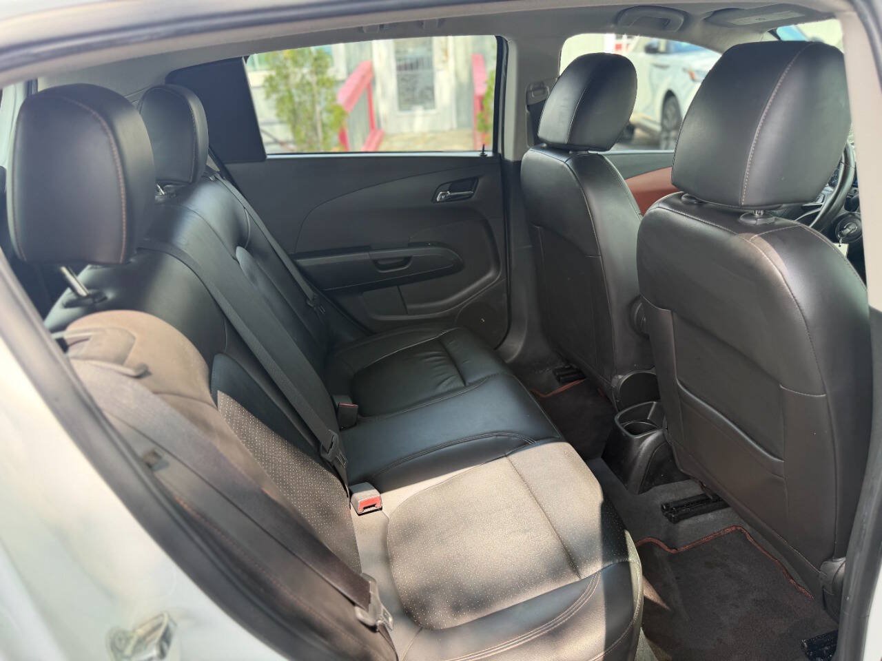 Used 2015 Chevrolet Sonic LTZ FWD image 14