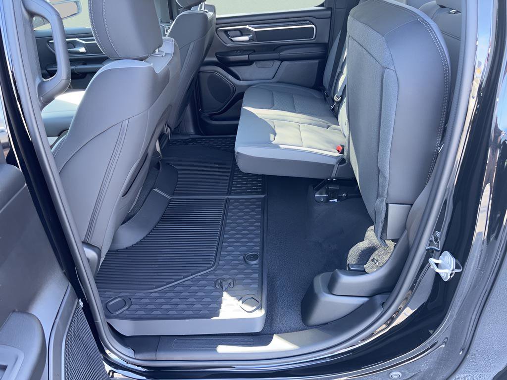 New 2026 RAM 1500 Big Horn AWD/4WD image 34