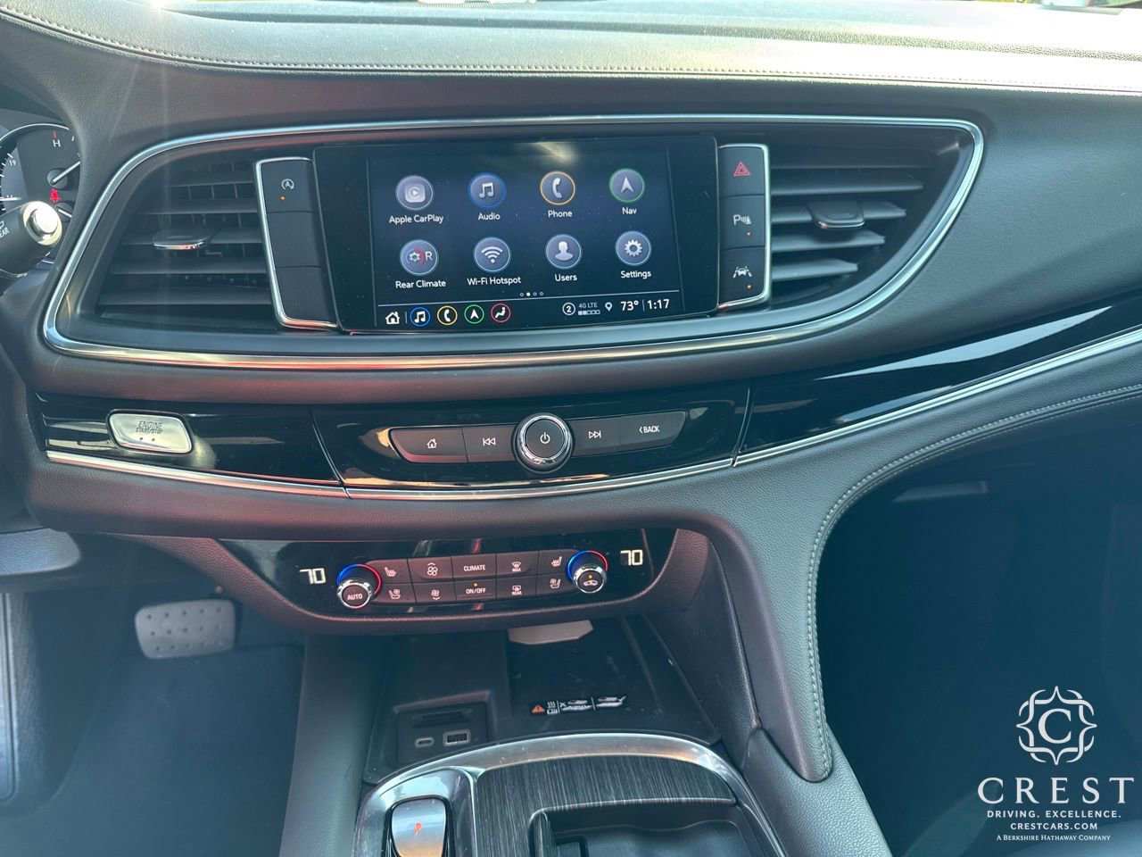 Used 2023 Buick Enclave Avenir image 18