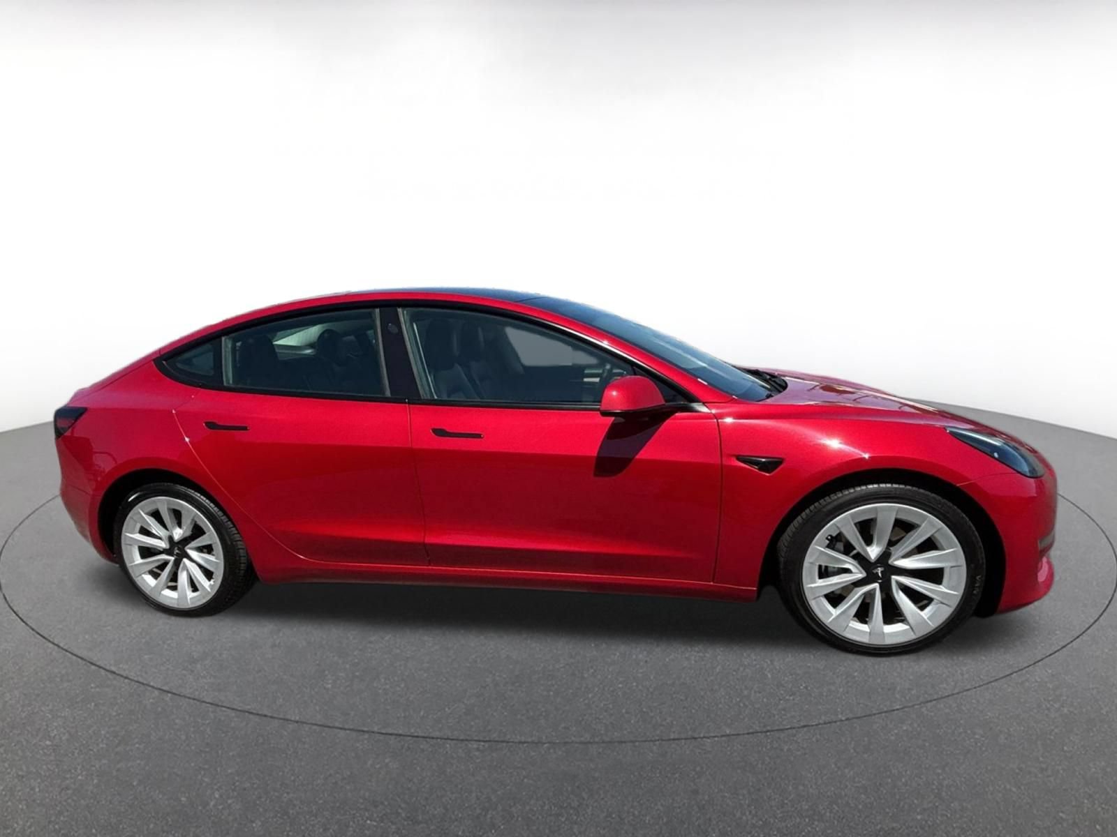 Used 2023 Tesla Model 3 Standard Range RWD image 10