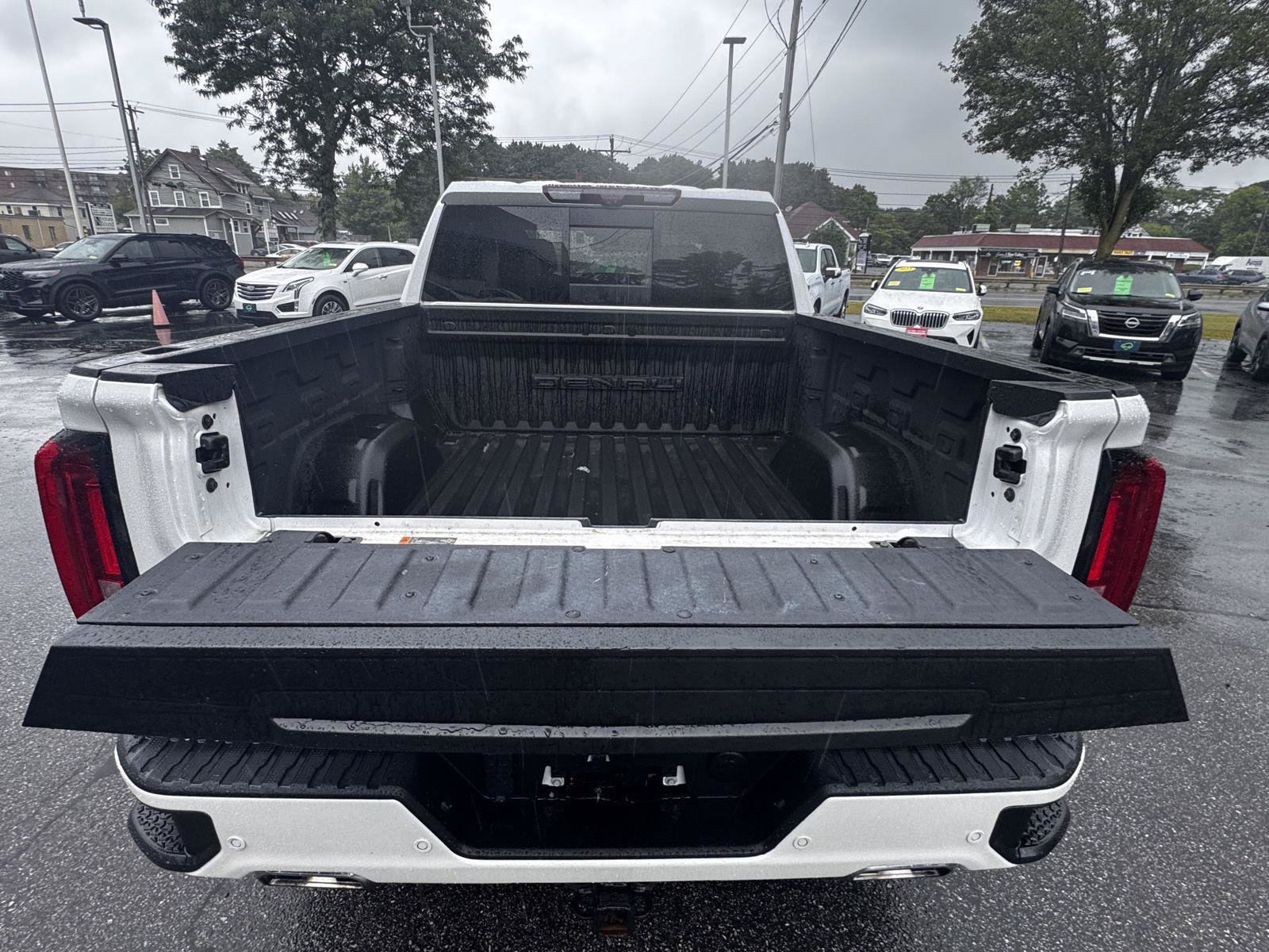 Certified 2023 GMC Sierra 1500 Denali w/ Denali Reserve Package AWD/4WD image 13