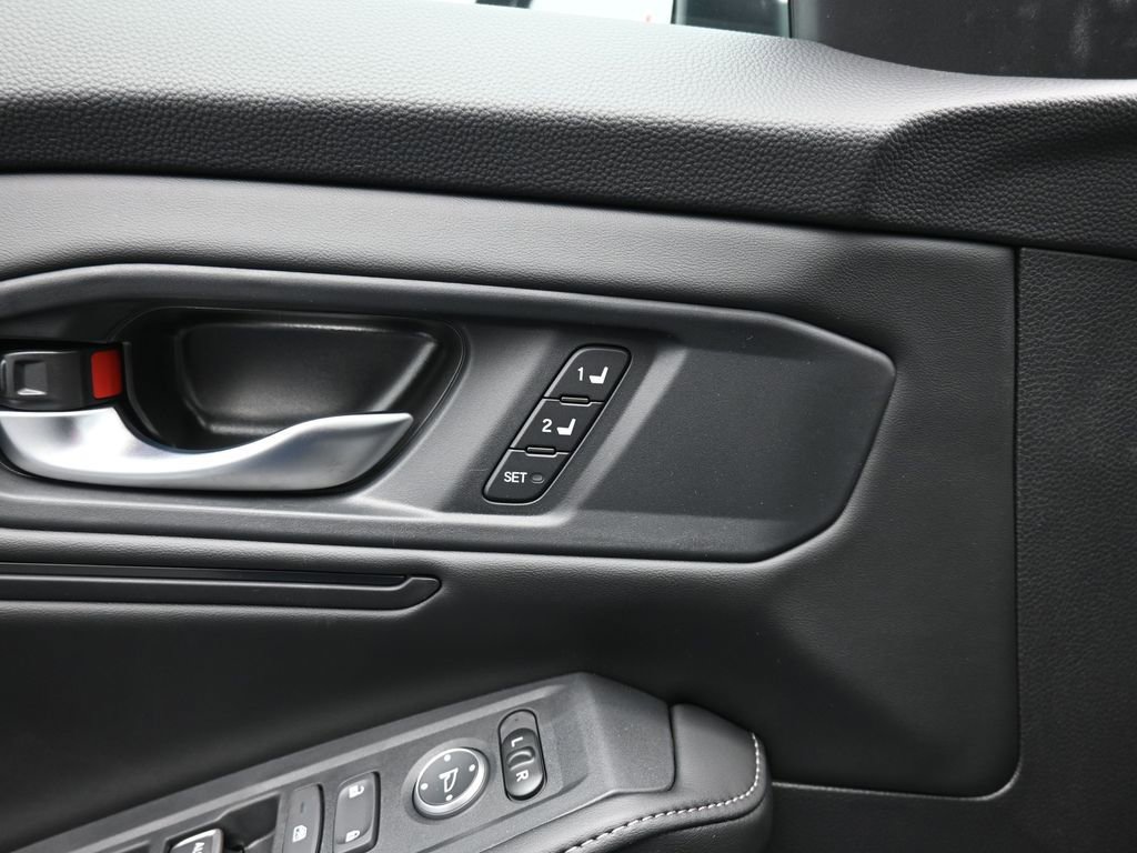 New 2026 Honda Accord Sport image 33