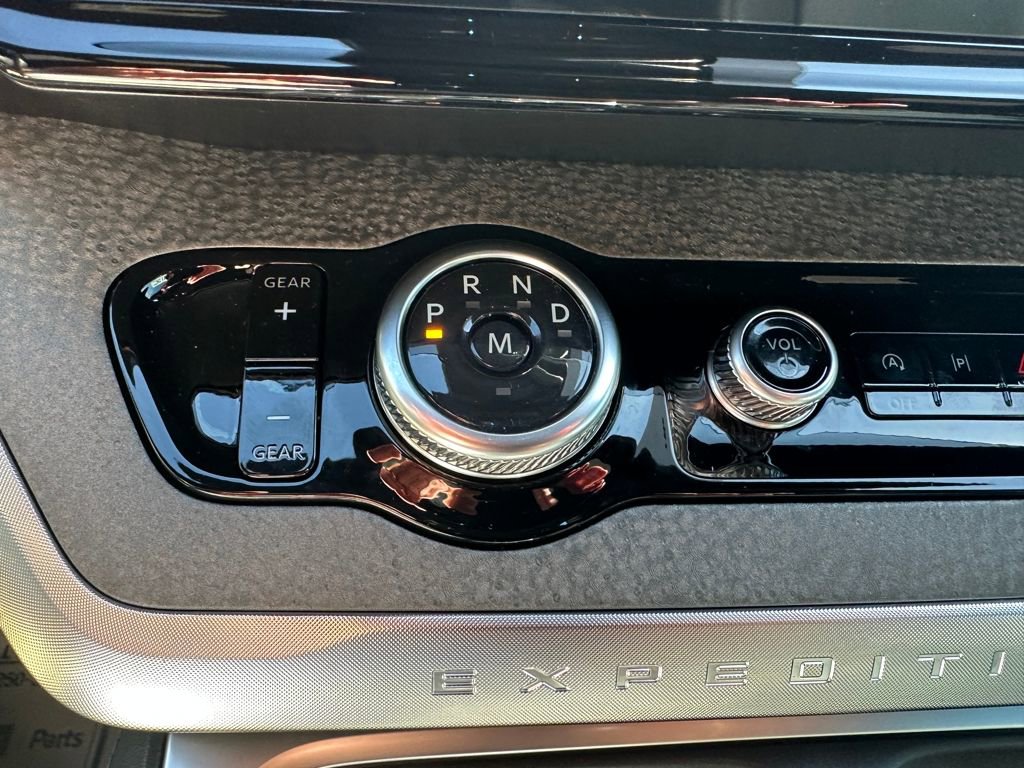 New 2025 Ford Expedition Tremor image 10