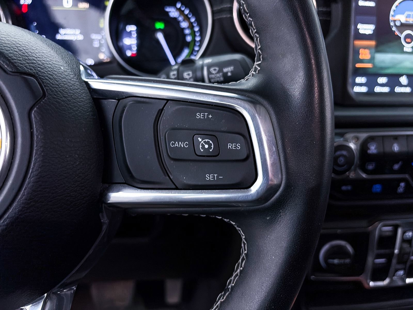 Used 2022 Jeep Wrangler Unlimited Sahara w/ Cold Weather Group image 33