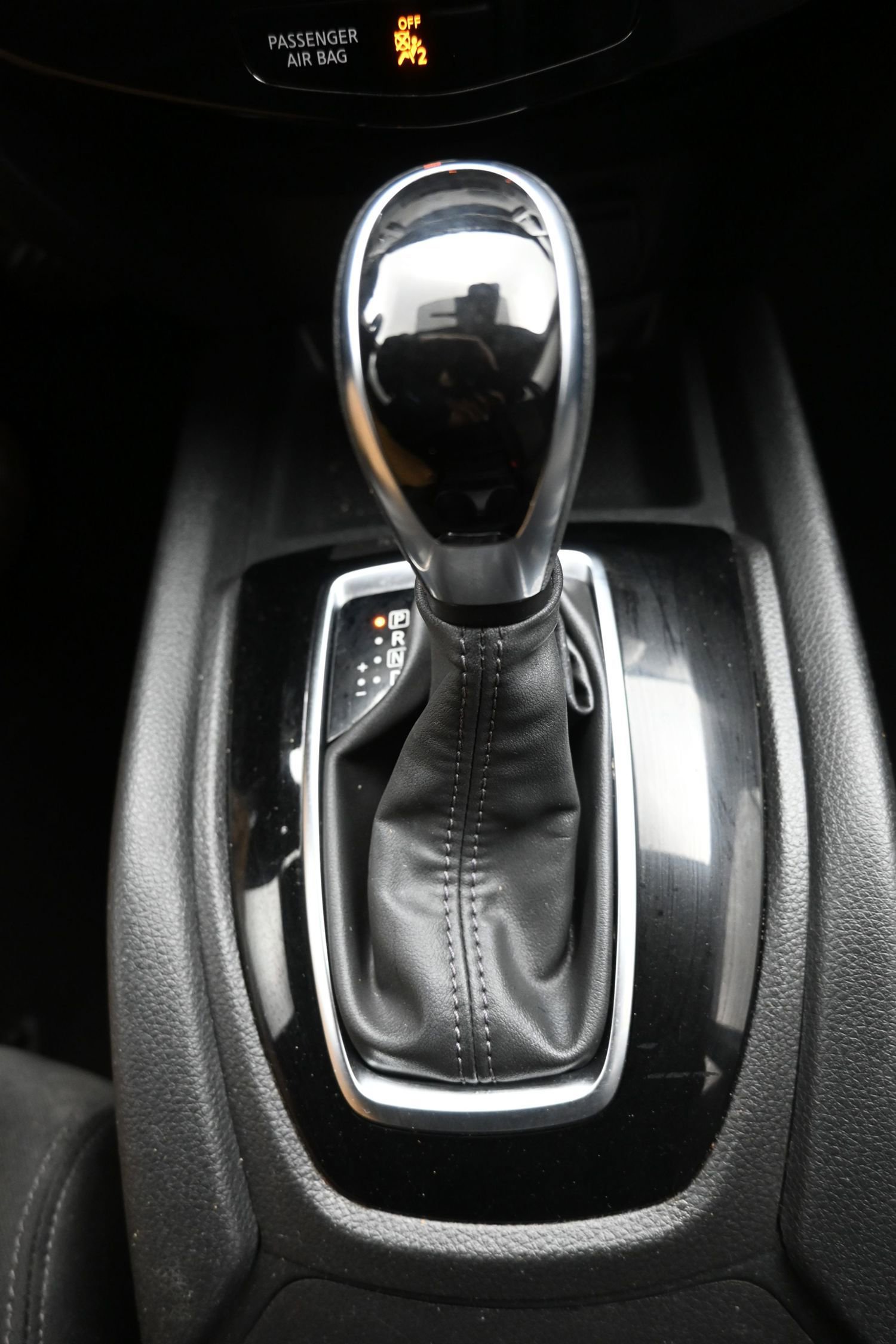 Used 2020 Nissan Rogue Sport SV image 19