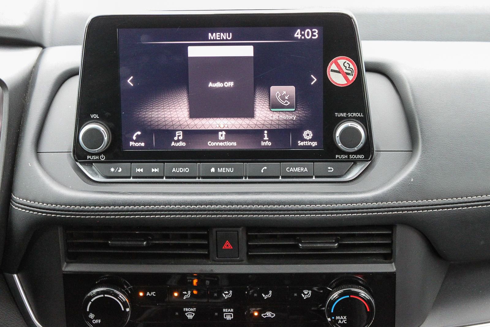 Used 2024 Nissan Rogue S image 15