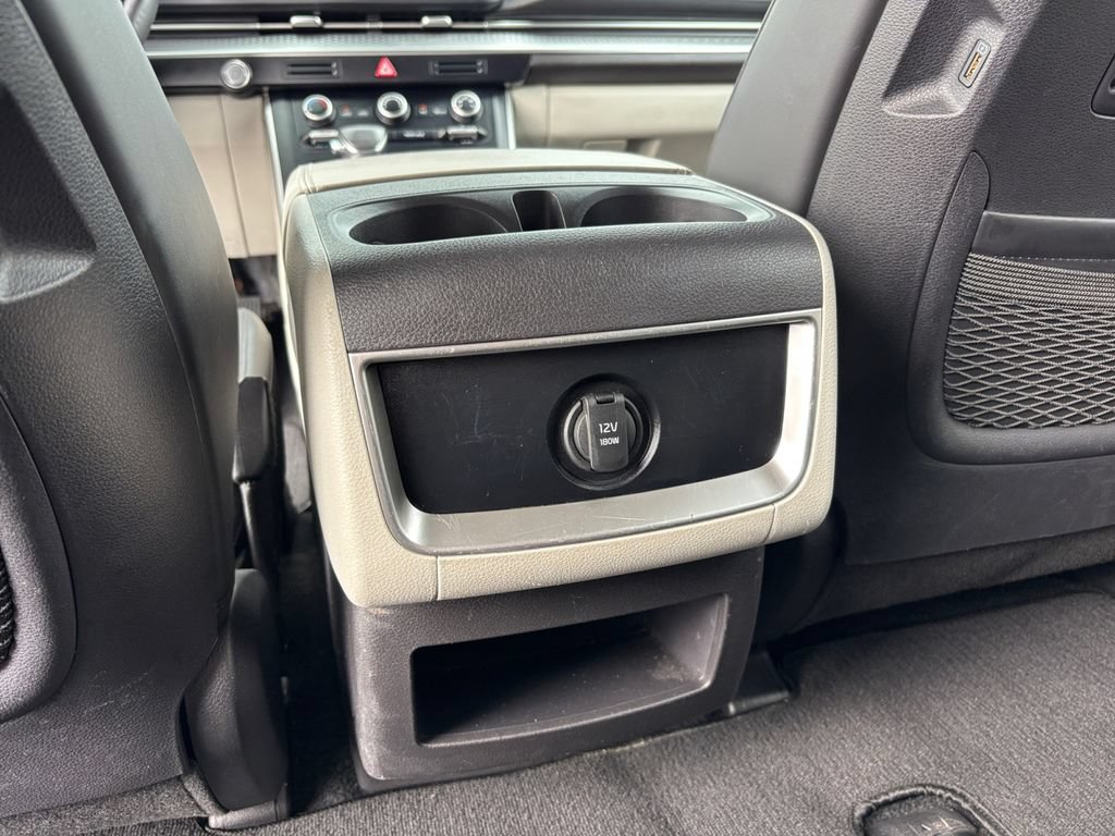 Used 2024 Kia Carnival LX FWD image 37
