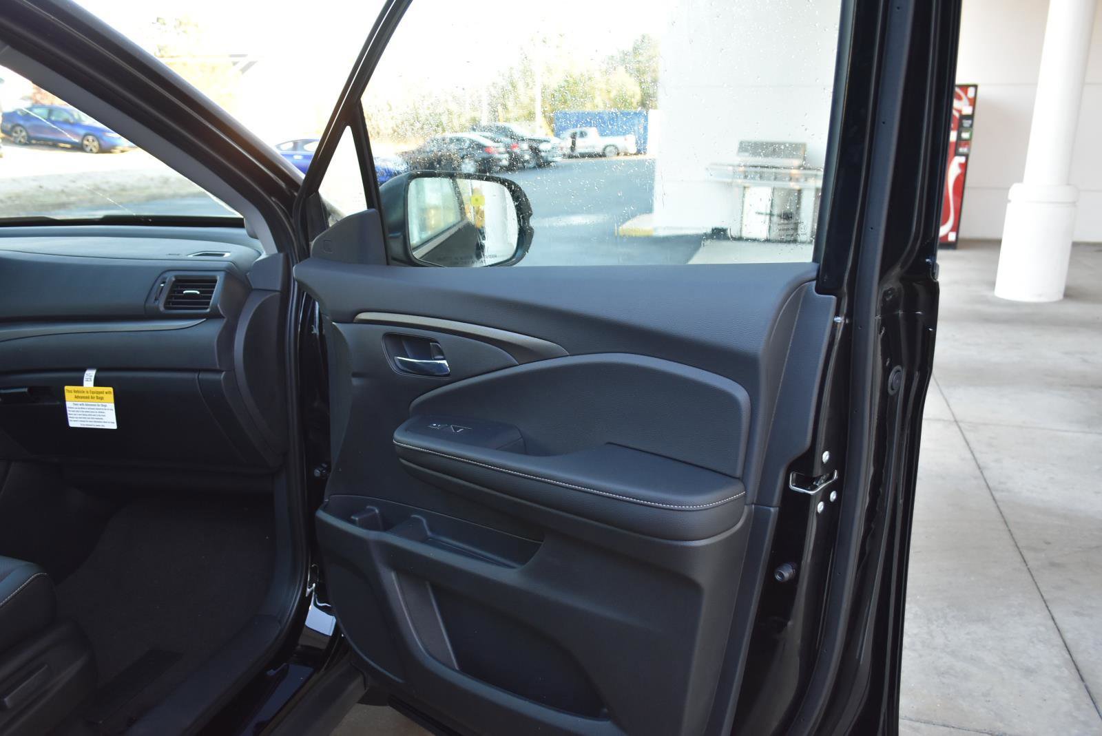 New 2026 Honda Ridgeline RTL image 12