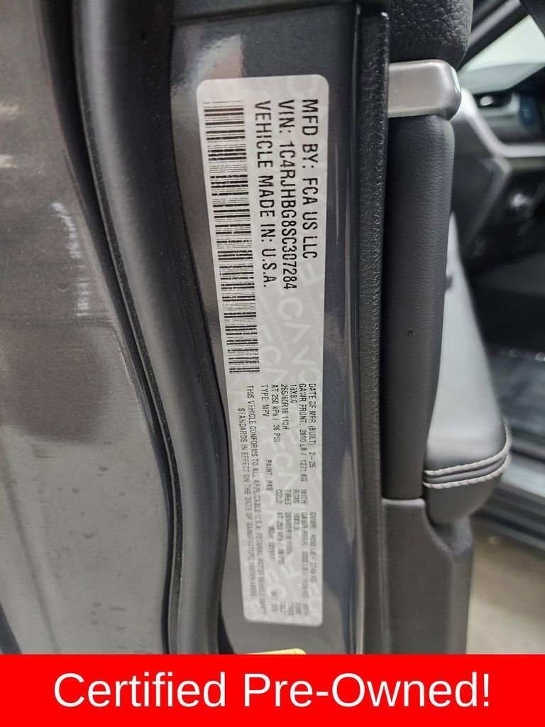 Certified 2025 Jeep Grand Cherokee Limited image 45