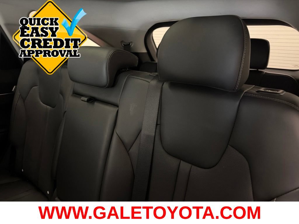 Used 2025 Kia Sorento S w/ Panoramic Sunroof Package AWD/4WD image 13