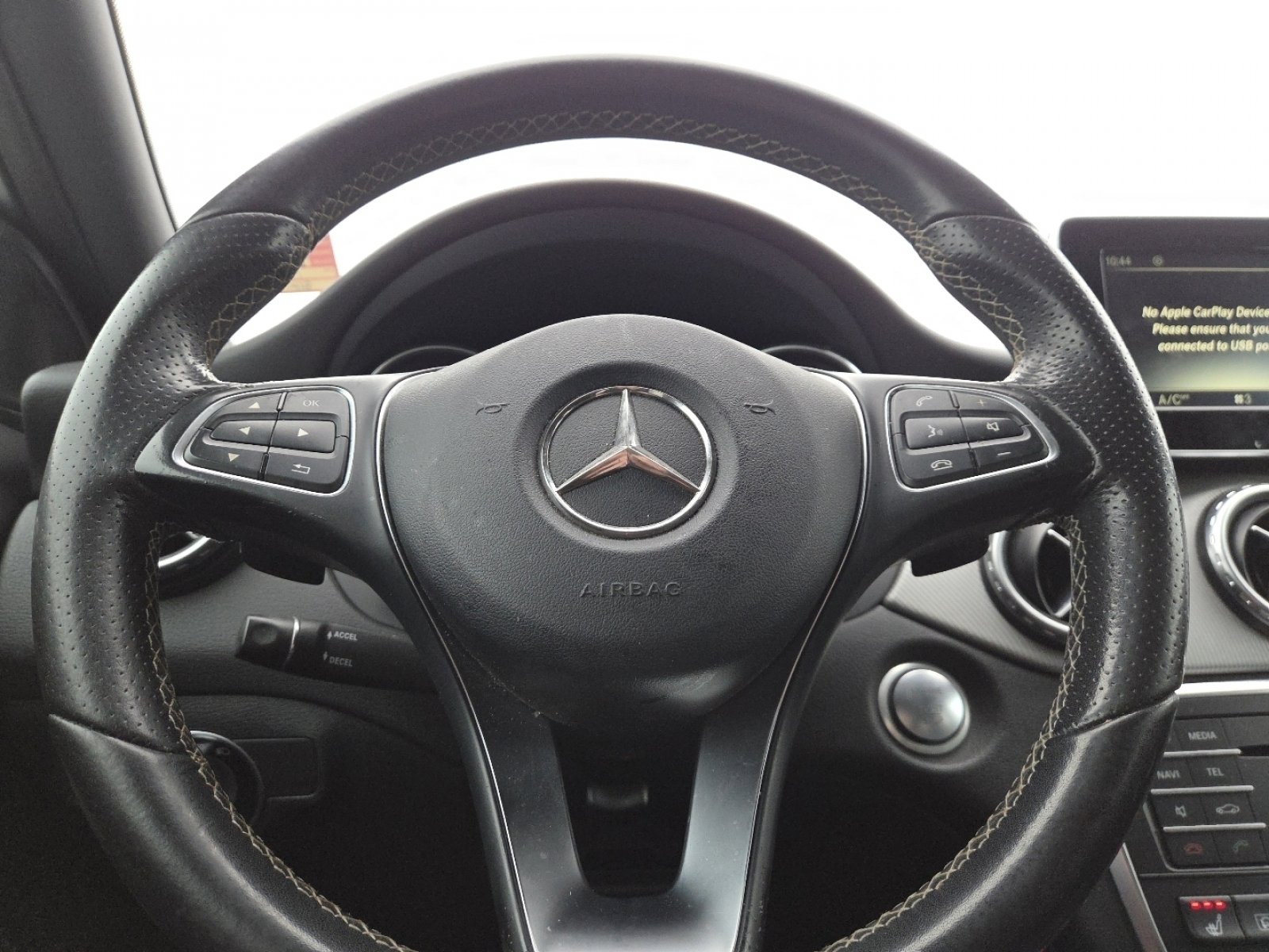 Used 2017 Mercedes-Benz GLA 250 4MATIC image 24