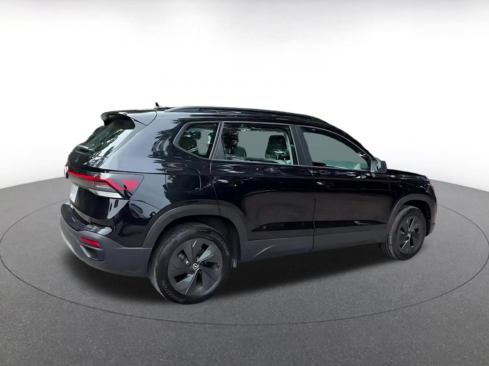 Used 2026 Volkswagen Taos S FWD image 16