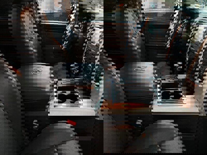 Used 2009 Dodge Ram 1500 Truck Sport image 19