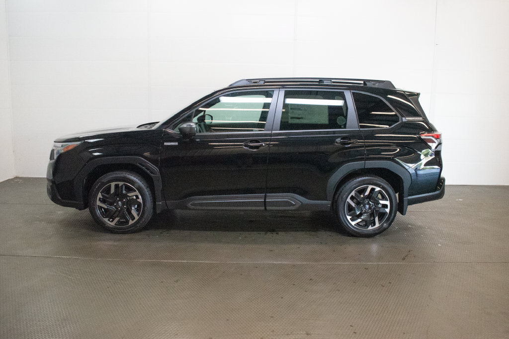 New 2026 Subaru Forester Touring AWD/4WD image 7