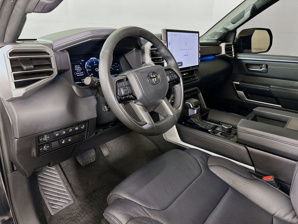 Used 2023 Toyota Tundra Platinum AWD/4WD image 9