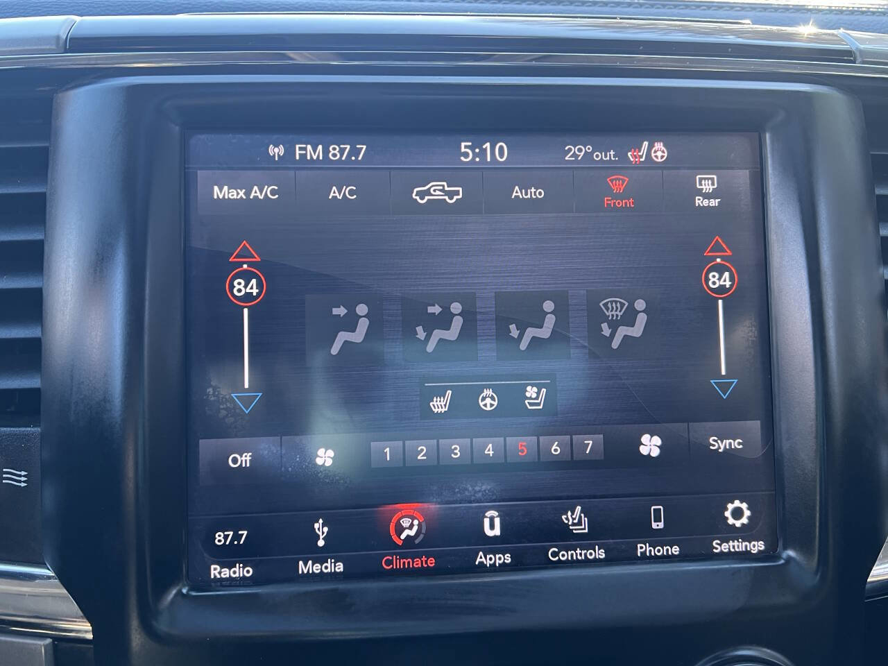 Used 2018 RAM 3500 Laramie w/ Sport Appearance Group image 33