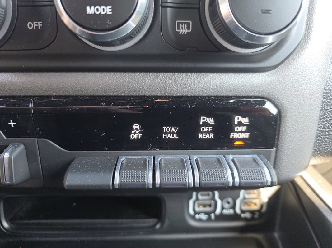 Used 2022 RAM 1500 Big Horn AWD/4WD image 22