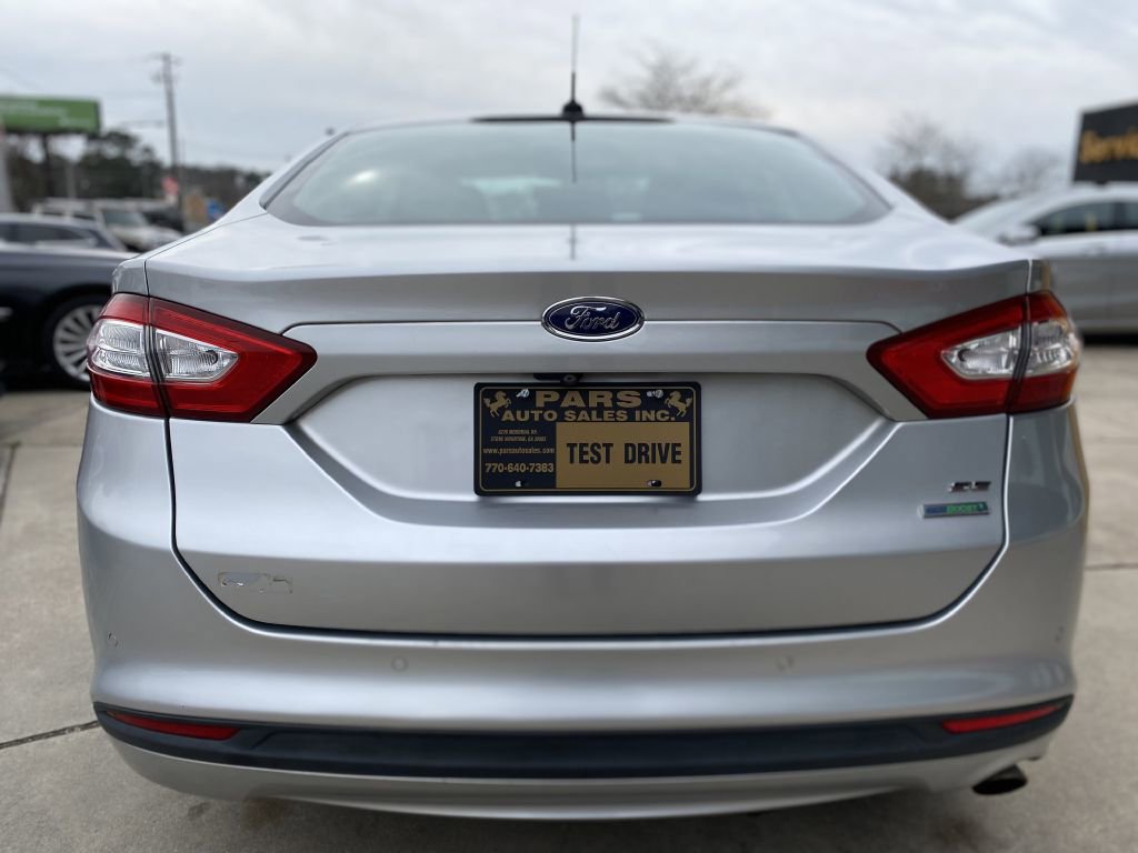Used 2016 Ford Fusion SE w/ Equipment Group 202A image 9