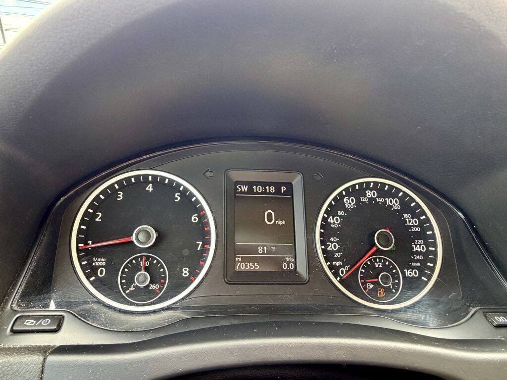 Used 2014 Volkswagen Tiguan SE AWD/4WD image 12